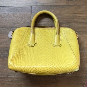 Custom handmade genuine leather bag